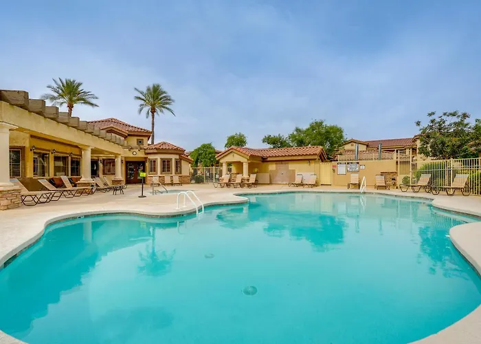 Holiday home Resort-style Pools & Hot Tubs! Mtn-view Mesa