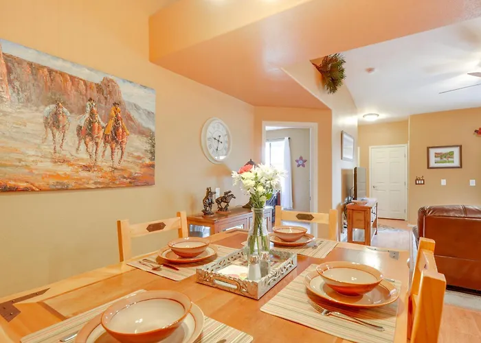 Holiday home Resort-style Pools & Hot Tubs! Mtn-view *