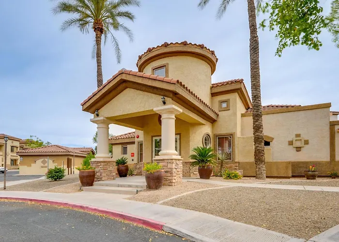 Holiday home Resort-style Pools & Hot Tubs! Mtn-view Mesa