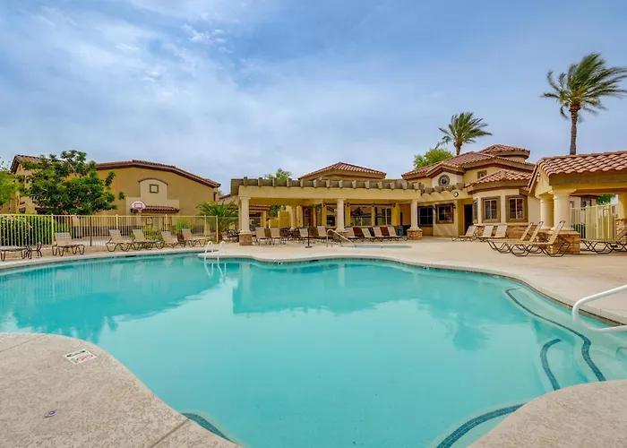 Holiday home Resort-style Pools & Hot Tubs! Mtn-view *
